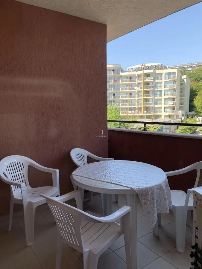 Private Apartment In Golden Sands - Aquamarine Odessos